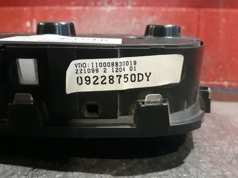 Recambio de cuadro instrumentos para opel astra g berlina comfort referencia OEM IAM 09228750DY 110008830019  Recambio de cuadro instrumentos para opel astra g berlina comfort referencia OEM IAM 09228750DY 110008830019