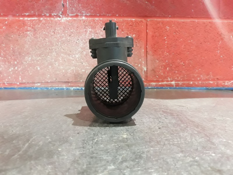 Recambio de caudalimetro para opel astra g berlina comfort referencia OEM IAM 0281002180  