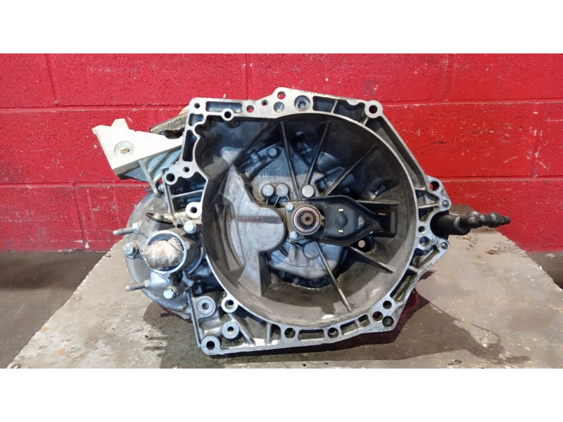 Recambio de caja cambios para citroen c4 1.6 hdi 90 lx referencia OEM IAM 20DM75  