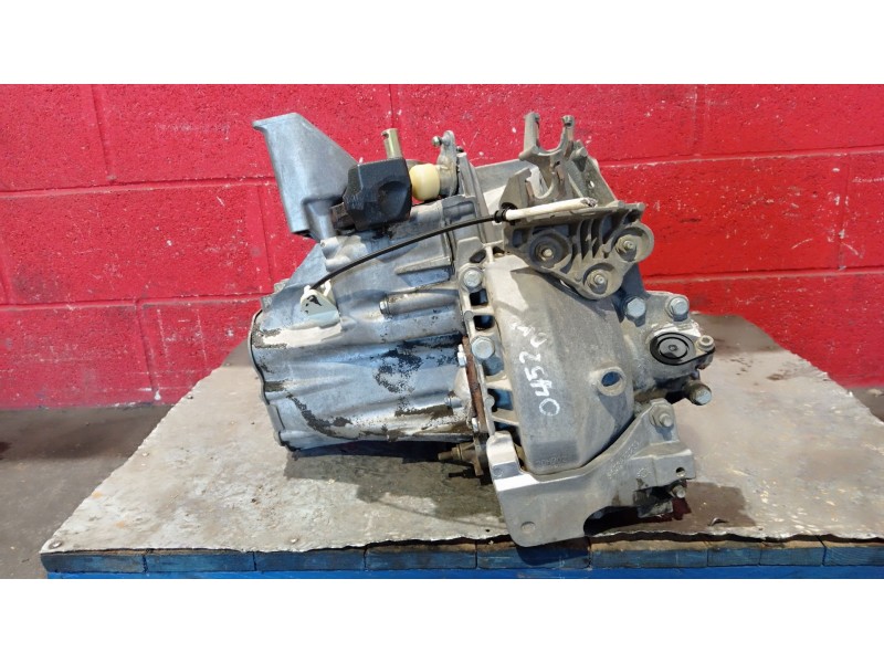 Recambio de caja cambios para peugeot 407  | 0.04 - ...  | 0.04 - ... referencia OEM IAM 20MB02  