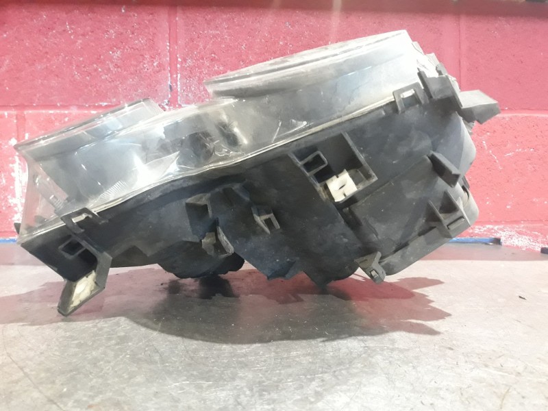 Recambio de faro izquierdo para bmw serie 3 compact (e46) 2.0 16v diesel cat referencia OEM IAM    Recambio de faro izquierdo para bmw serie 3 compact (e46) 2.0 16v diesel cat referencia OEM IAM