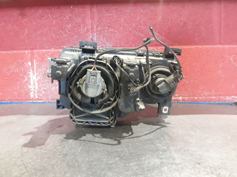 Recambio de faro izquierdo para bmw serie 3 compact (e46) 2.0 16v diesel cat referencia OEM IAM    Recambio de faro izquierdo para bmw serie 3 compact (e46) 2.0 16v diesel cat referencia OEM IAM