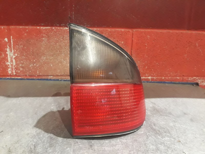 Recambio de piloto trasero derecho para renault safrane (b54) 2.5 20v cat referencia OEM IAM   