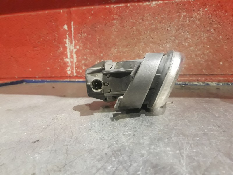 Recambio de faro antiniebla derecho para renault safrane (b54) 2.5 20v cat referencia OEM IAM   