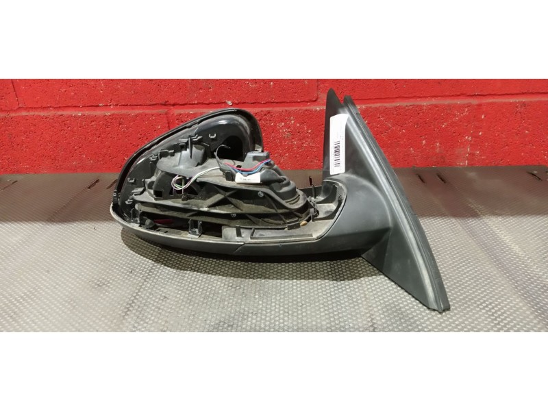 Recambio de retrovisor derecho para opel insignia berlina expression referencia OEM IAM 13320193 ELECTRIC 