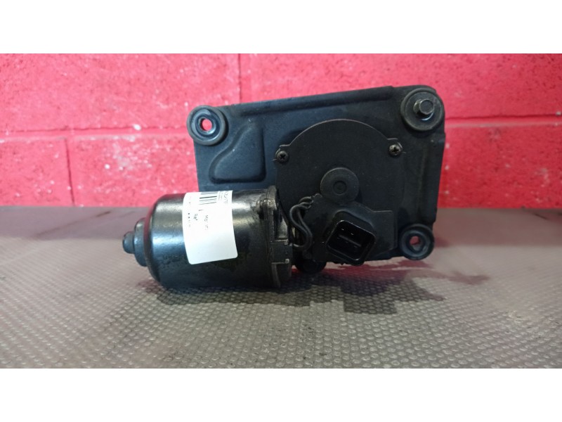 Recambio de motor limpia delantero para kia carnival ii 2.9 cdri ex referencia OEM IAM   