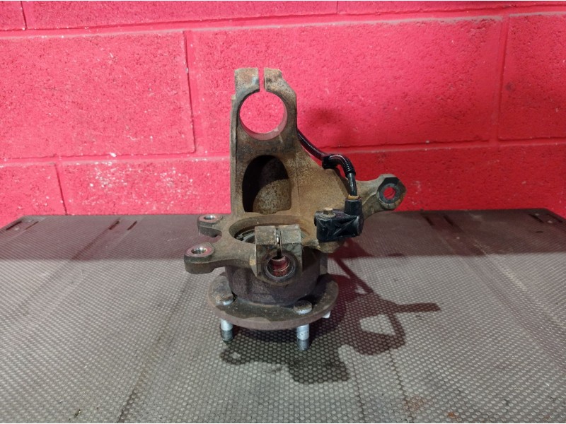 Recambio de mangueta delantera derecha para ford cougar (mc) 2.5 v6 24v cat referencia OEM IAM   