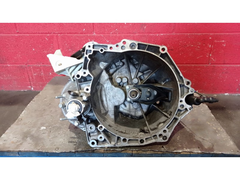 Recambio de caja cambios para citroen c4 berlina 1.6 16v hdi referencia OEM IAM 20DM75  