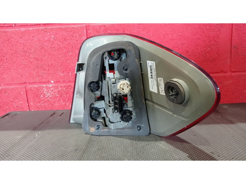 Recambio de piloto trasero izquierdo para mercedes clase m (w164) 280 / 300 cdi (164.120) referencia OEM IAM    Recambio de piloto trasero izquierdo para mercedes clase m (w164) 280 / 300 cdi (164.120) referencia OEM IAM