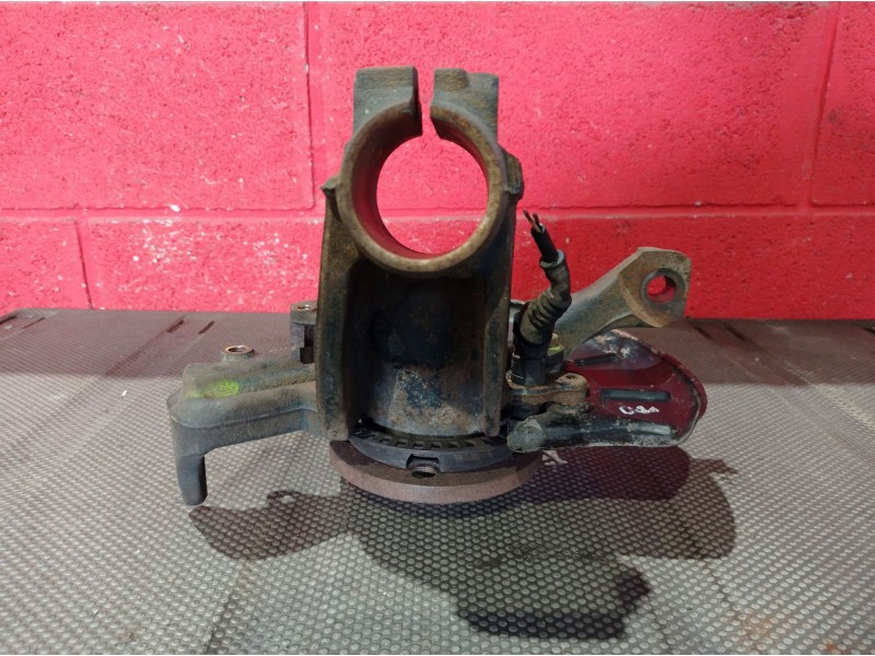 Recambio de mangueta delantera izquierda para volkswagen golf referencia OEM IAM    Recambio de mangueta delantera izquierda para volkswagen golf referencia OEM IAM