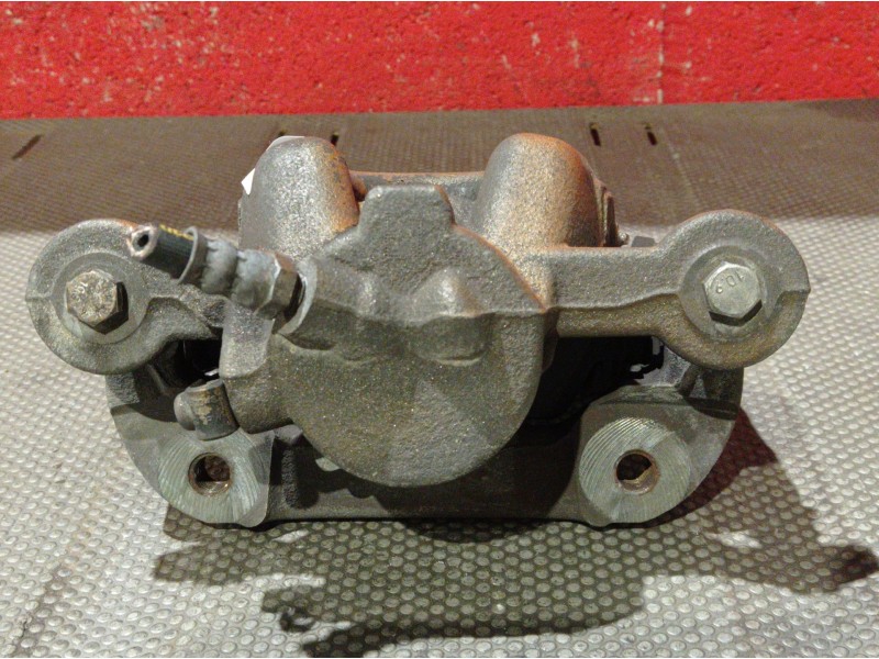 Recambio de pinza freno delantera izquierda para bmw serie 1 berlina (e81/e87) 118d referencia OEM IAM   