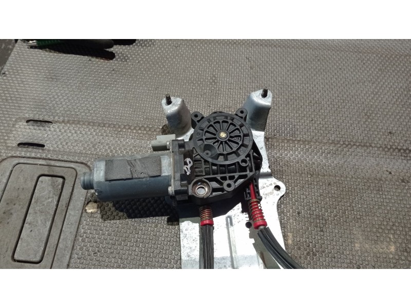 Recambio de elevalunas delantero derecho para citroen xsara picasso 1.6 16v hdi referencia OEM IAM    Recambio de elevalunas delantero derecho para citroen xsara picasso 1.6 16v hdi referencia OEM IAM