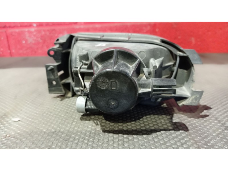 Recambio de faro antiniebla derecho para renault clio alize 1.4 referencia OEM IAM   