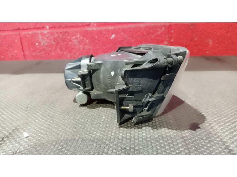 Recambio de faro antiniebla izquierdo para renault clio alize 1.4 referencia OEM IAM   