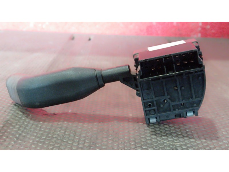 Recambio de mando limpia para renault clio alize 1.4 referencia OEM IAM   