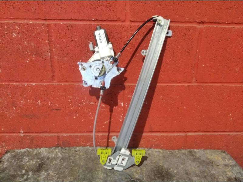 Recambio de elevalunas delantero izquierdo para nissan micra (k12e)  | 0.02 - ...  | 0.02 - ... referencia OEM IAM    Recambio de elevalunas delantero izquierdo para nissan micra (k12e)  | 0.02 - ...  | 0.02 - ... referencia OEM IAM