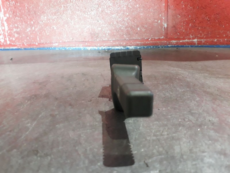 Recambio de mando limpia para renault expres referencia OEM IAM    Recambio de mando limpia para renault expres referencia OEM IAM