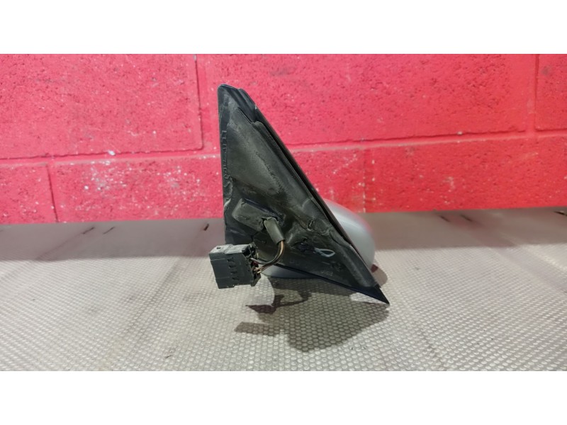 Recambio de retrovisor derecho para audi a4 1.9 tdi referencia OEM IAM ELECTRIC  