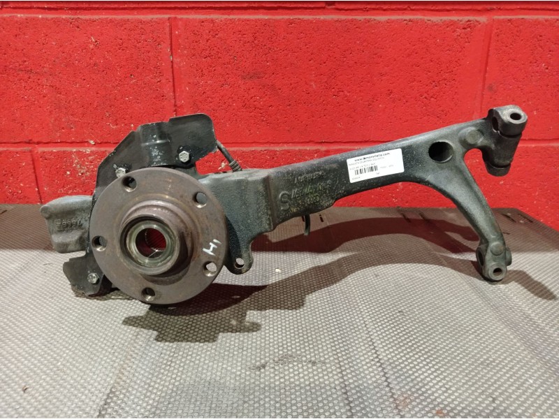 Recambio de mangueta delantera izquierda para audi a4 1.9 tdi referencia OEM IAM   