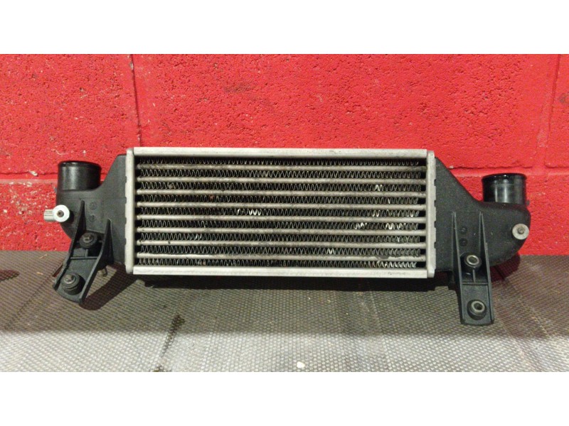 Recambio de intercooler para ford focus turnier (cak) ambiente | 08.98 - 12.04 ambiente | 08.98 - 12.04 referencia OEM IAM   