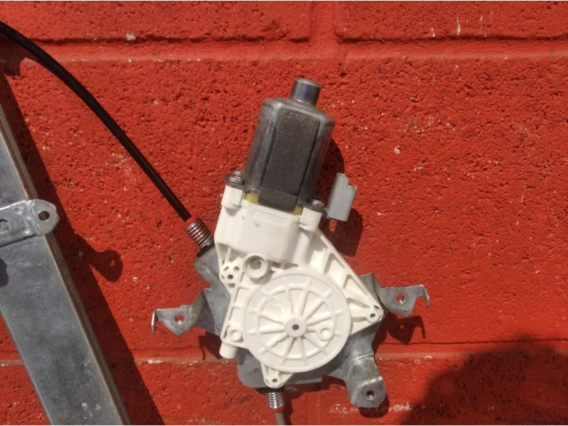 Recambio de elevalunas delantero izquierdo para nissan micra (k12e)  | 0.02 - ...  | 0.02 - ... referencia OEM IAM    Recambio de elevalunas delantero izquierdo para nissan micra (k12e)  | 0.02 - ...  | 0.02 - ... referencia OEM IAM