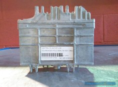 Recambio de centralita motor uce para volkswagen polo berlina (6n1) básico | 09.94 - 12.98 básico | 09.94 - 12.98 referencia OEM
