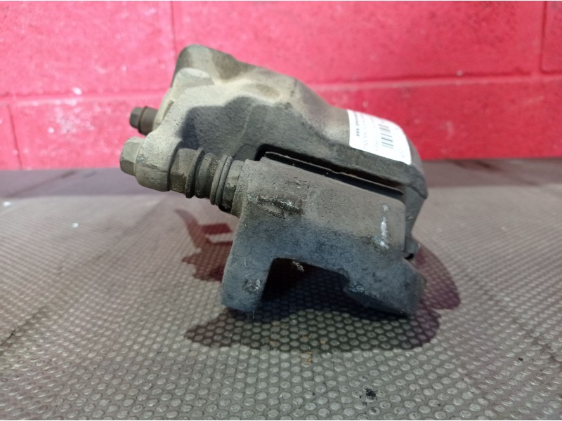 Recambio de pinza freno delantera izquierda para nissan nv 200 (m20)(08.2009)  | ... (08.2009)  | ... referencia OEM IAM    Recambio de pinza freno delantera izquierda para nissan nv 200 (m20)(08.2009)  | ... (08.2009)  | ... referencia OEM IAM