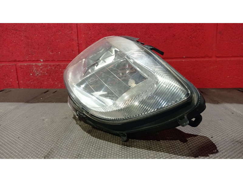 Recambio de faro izquierdo para opel zafira a 1.6 16v | 0.99 - 0.05 1.6 16v | 0.99 - 0.05 referencia OEM IAM   