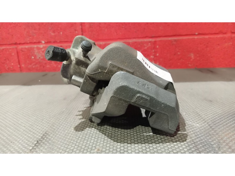 Recambio de pinza freno delantera derecha para citroen berlingo 1.6 hdi 75 x referencia OEM IAM   