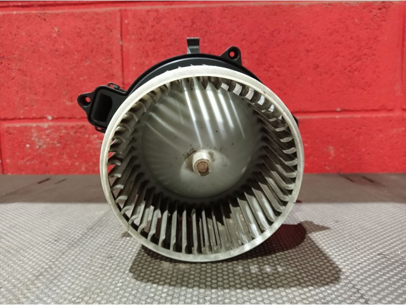 Recambio de motor calefaccion para citroen berlingo 1.6 hdi 75 x referencia OEM IAM 5E2228200  