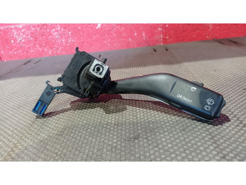 Recambio de mando intermitentes para seat leon (1p1) stylance / style | 05.05 - 12.10 stylance / style | 05.05 - 12.10 referenci Recambio de mando intermitentes para seat leon (1p1) stylance / style | 05.05 - 12.10 stylance / style | 05.05 - 12.10 referenci
