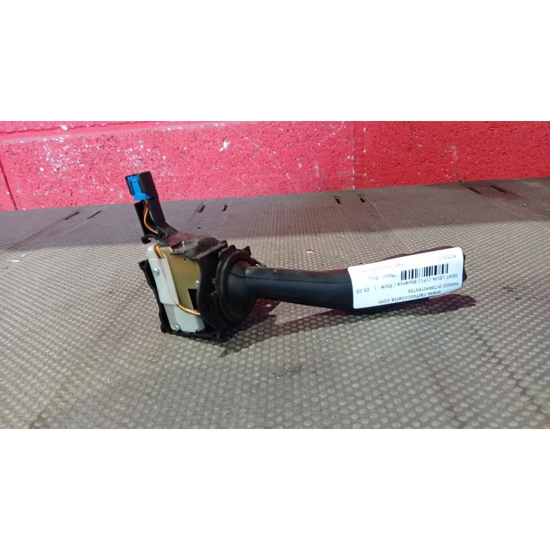 Recambio de mando intermitentes para seat leon (1p1) stylance / style | 05.05 - 12.10 stylance / style | 05.05 - 12.10 referenci Recambio de mando intermitentes para seat leon (1p1) stylance / style | 05.05 - 12.10 stylance / style | 05.05 - 12.10 referenci