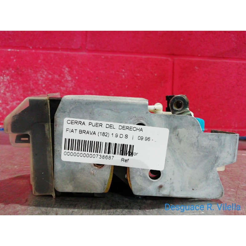 Recambio de cerra. puer. delantero derecha para fiat brava (182) 1.9 d s | 09.96 - ... 1.9 d s | 09.96 - ... referencia OEM IAM 