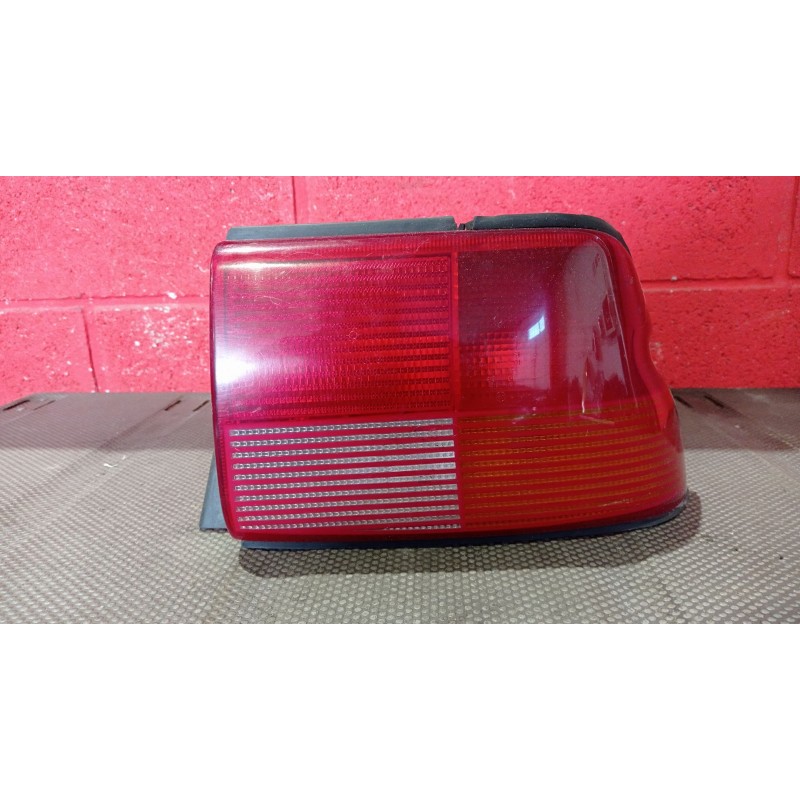 Recambio de piloto trasero derecho para ford escort berlina/turnier 1.8 diesel | 0.90 - ... escort berlina/turnier 1.8 diesel | 