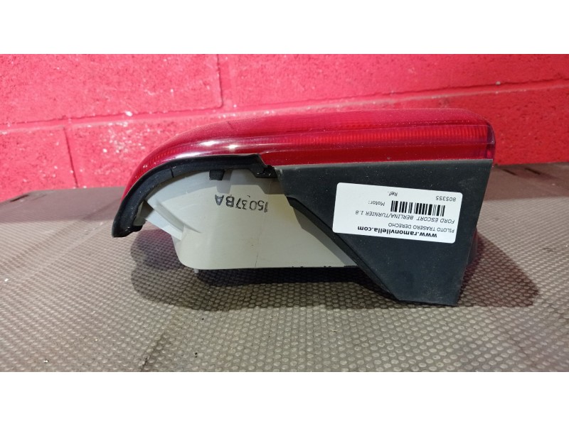 Recambio de piloto trasero derecho para ford escort berlina/turnier 1.8 diesel | 0.90 - ... escort berlina/turnier 1.8 diesel | 