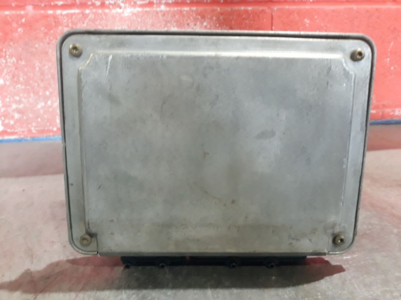 Recambio de centralita motor uce para volkswagen golf iv berlina (1j1)  | 0.97 - 0.03 golf iv berlina (1j1)  | 0.97 - 0.03 refer