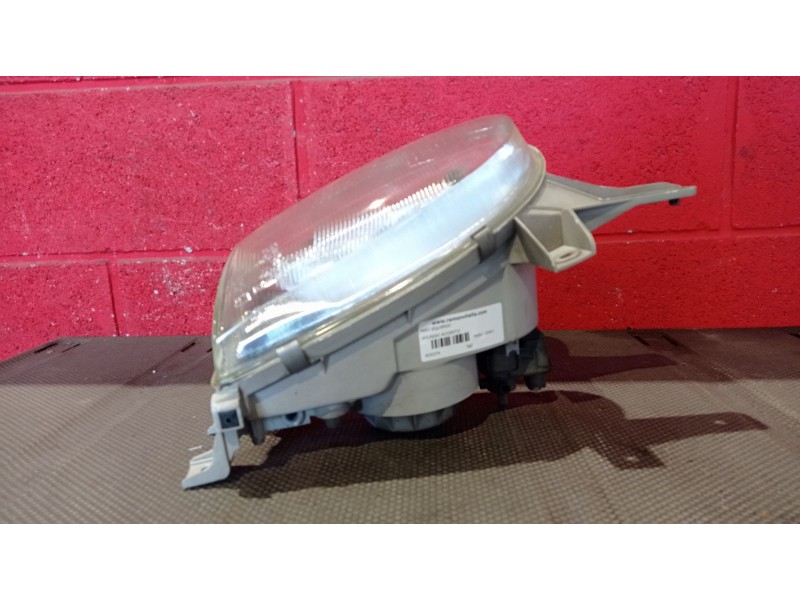 Recambio de faro izquierdo para hyundai accent referencia OEM IAM   
