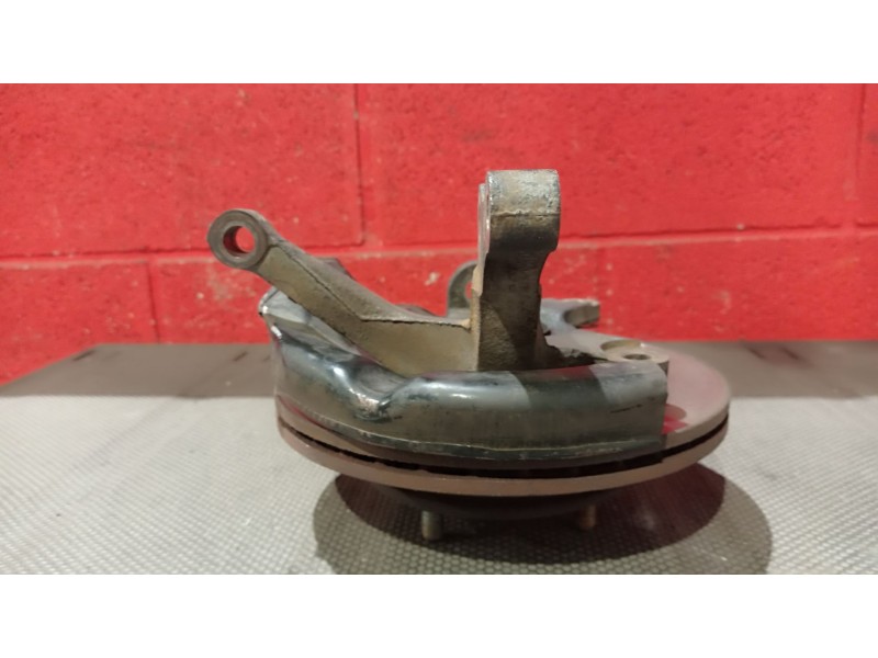 Recambio de mangueta delantera derecha para hyundai accent referencia OEM IAM   