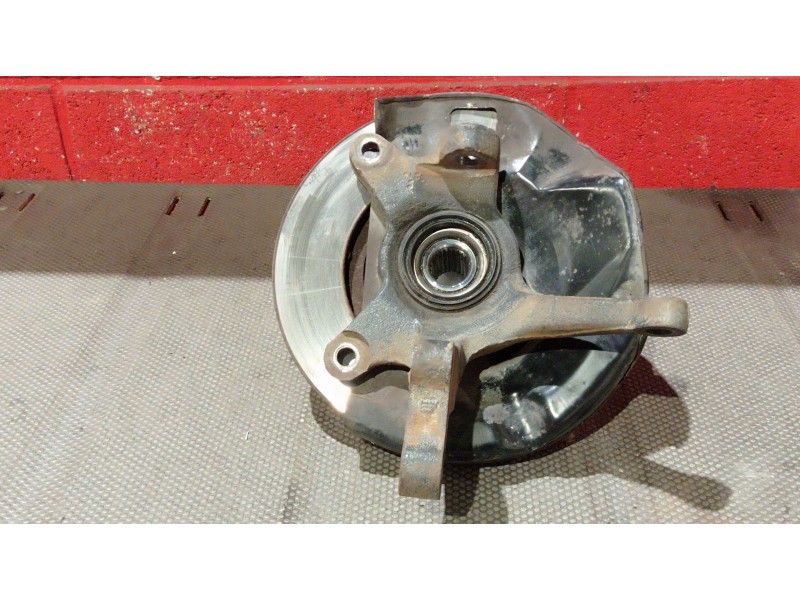 Recambio de mangueta delantera izquierda para hyundai accent referencia OEM IAM   