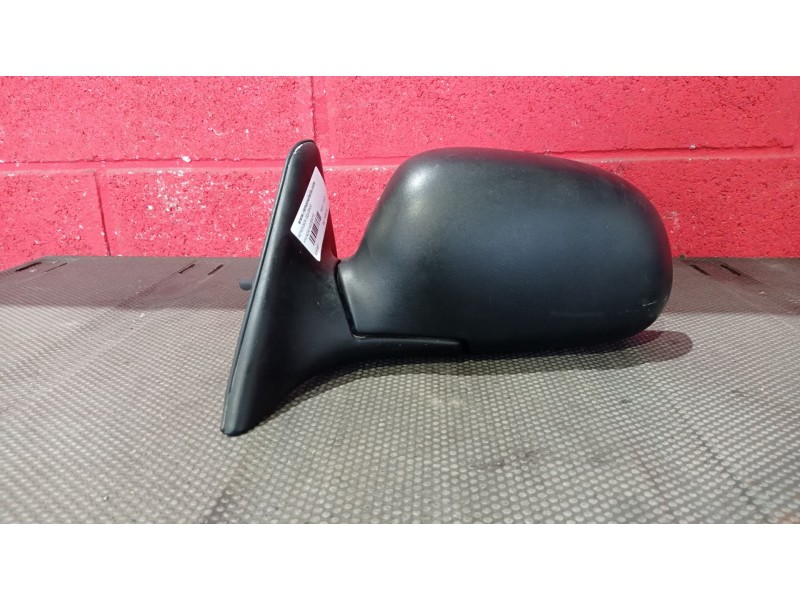 Recambio de retrovisor izquierdo para hyundai accent referencia OEM IAM MANUAL  