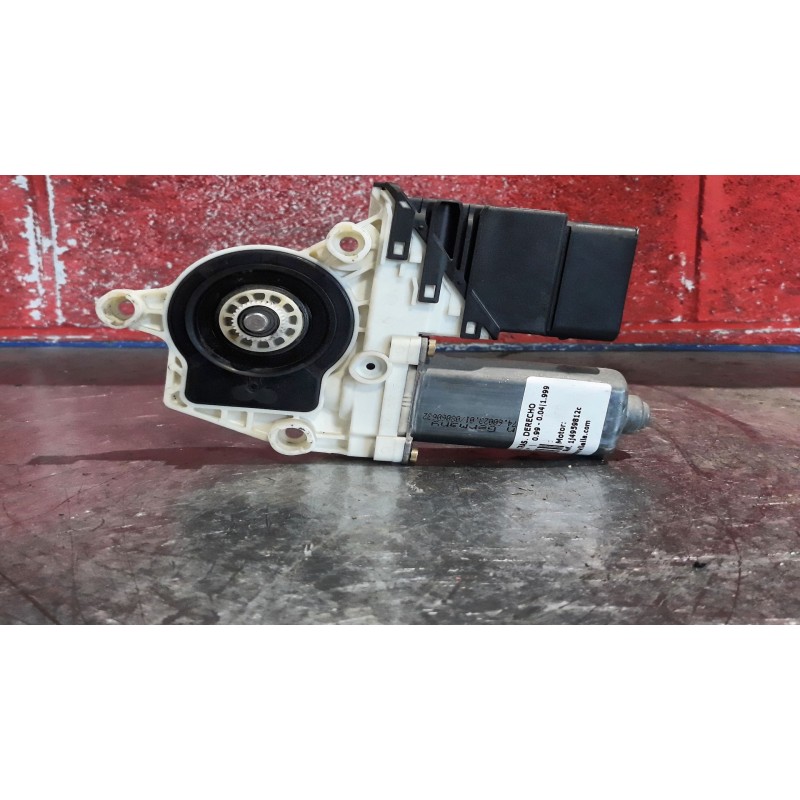 Recambio de motor elevalu. tras. derecho para seat toledo (1m2)  | 0.99 - 0.04  | 0.99 - 0.04 referencia OEM IAM 1J4959812C 9776
