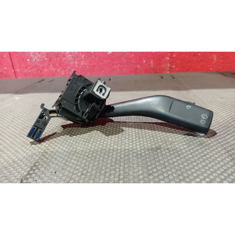 Recambio de mando limpia para volkswagen golf v berlina (1k1) 2.0 tdi | 0.03 - ... 2.0 tdi | 0.03 - ... referencia OEM IAM   