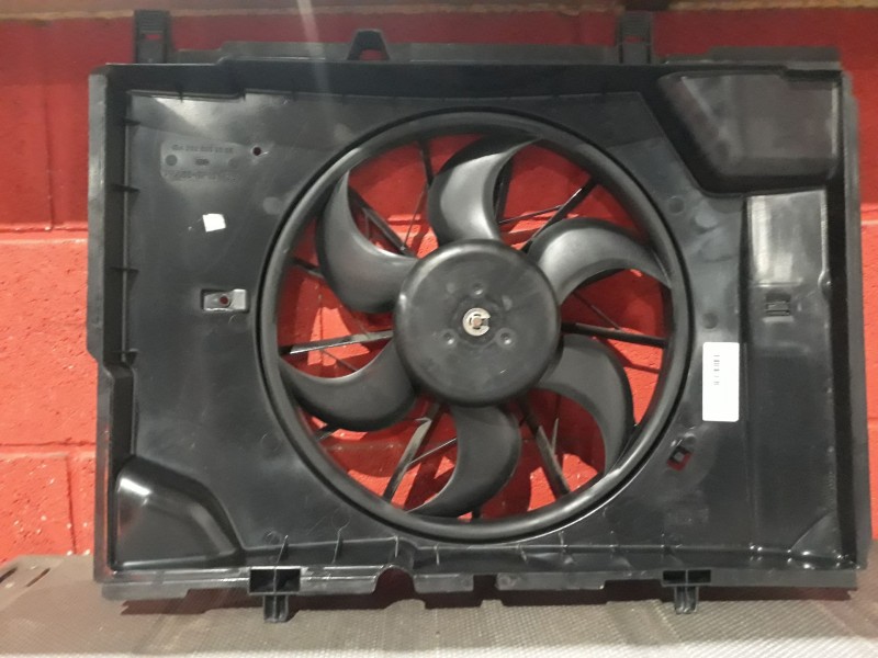 Recambio de electroventilador para mercedes clase c (w202) berlina 180 (202.018) referencia OEM IAM   