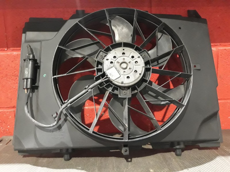 Recambio de electroventilador para mercedes clase c (w202) berlina 180 (202.018) referencia OEM IAM   