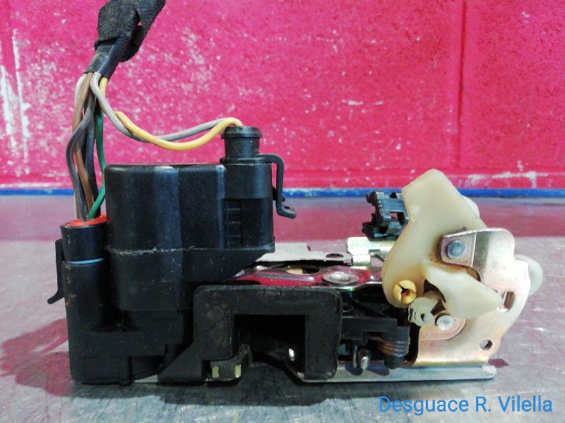 Recambio de cerra. puer. delantero izquierda para fiat brava (182) 1.9 d s | 09.96 - ... 1.9 d s | 09.96 - ... referencia OEM IA