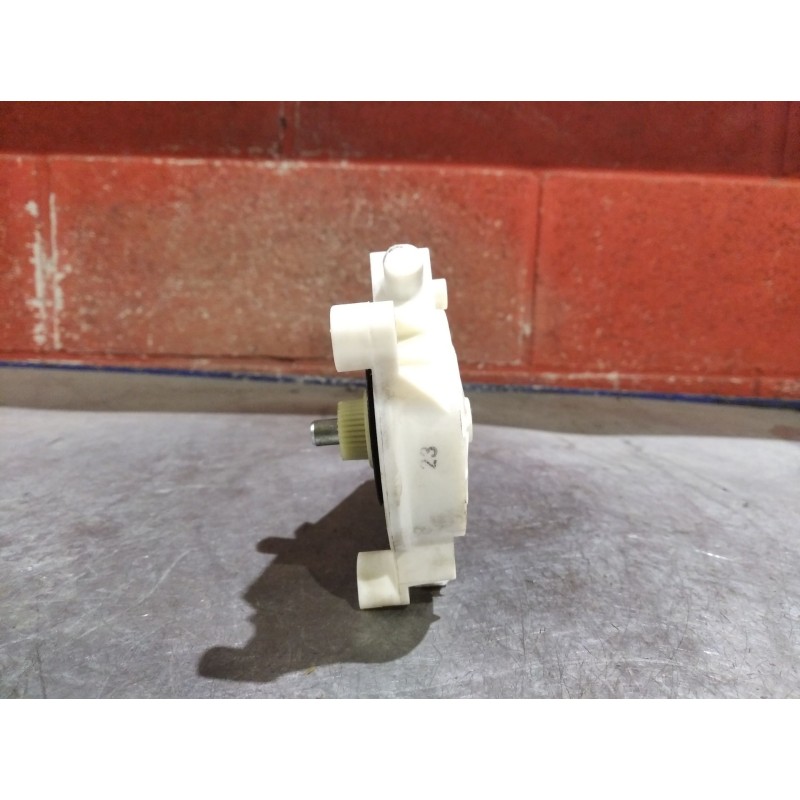 Recambio de motor elevalunas delantero derecho para peugeot 307 (s1) xn | 04.01 - 12.03 xn | 04.01 - 12.03 referencia OEM IAM 96