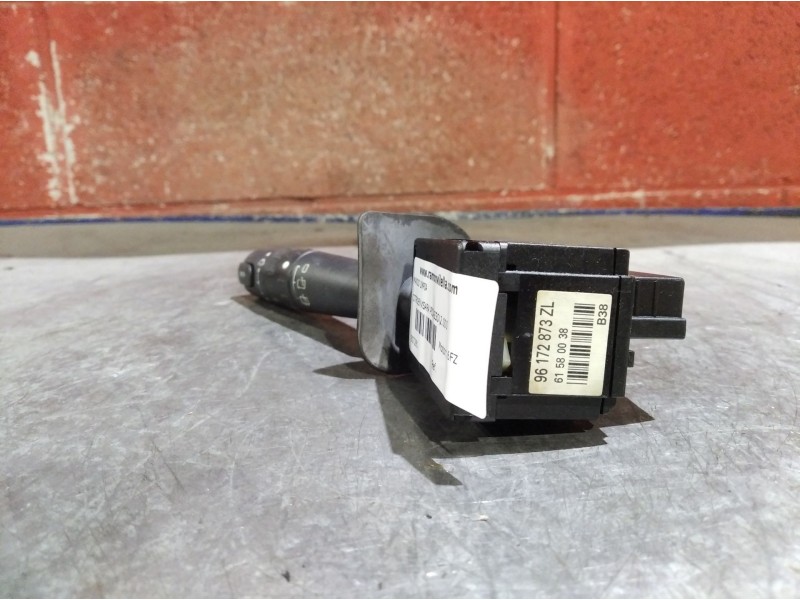 Recambio de mando limpia para citroen xsara picasso 1.8 16v referencia OEM IAM    Recambio de mando limpia para citroen xsara picasso 1.8 16v referencia OEM IAM