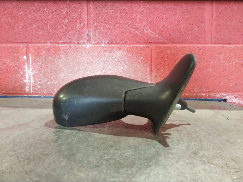 Recambio de retrovisor derecho para renault clio 1.9d referencia OEM IAM MANUAL  