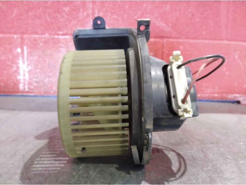 Recambio de motor calefaccion para renault clio 1.9d referencia OEM IAM 576320300   Recambio de motor calefaccion para renault clio 1.9d referencia OEM IAM 576320300