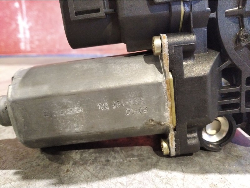 Recambio de motor elevalunas delantero derecho para audi a6 berlina (4b2)  | 0.97 - 0.01  | 0.97 - 0.01 referencia OEM IAM   